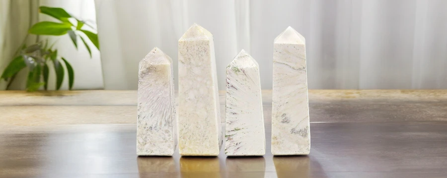 Bulk Scolecite Tower