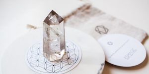 Clear Quartz Crystal meaning, properties