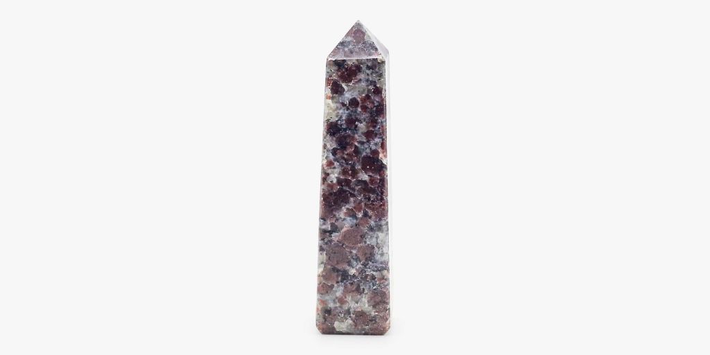 Garnet tower Crystals For Inner Peace & Balance
