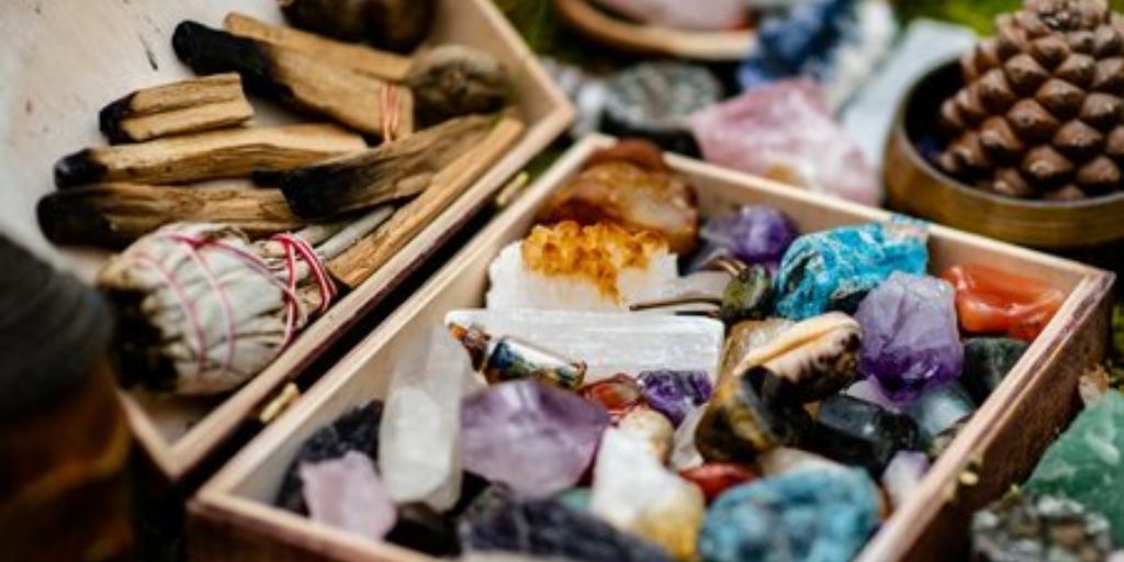 Rituals and Practices for the Snow Moon